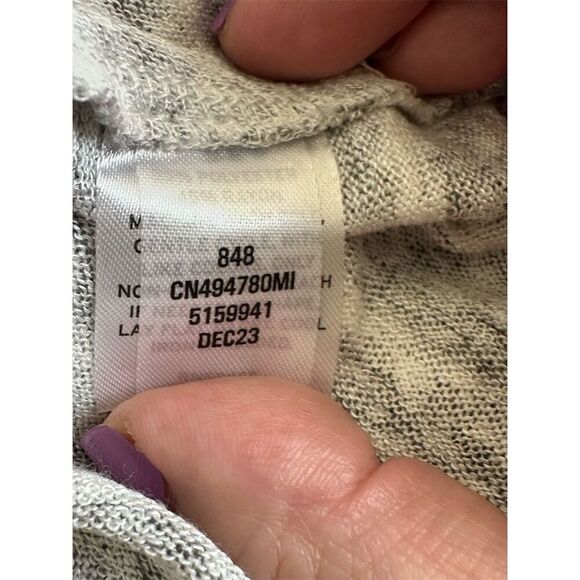 Caslon Women's XL Gray Striped V-Neck Short Sleeve Casual Top - Picture 7 of 8